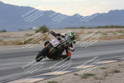 media/Sep-21-2025-Race Pace (Sun) [[98bf33ef95]]/Verified/5-Turn 15 Inside (930am)/